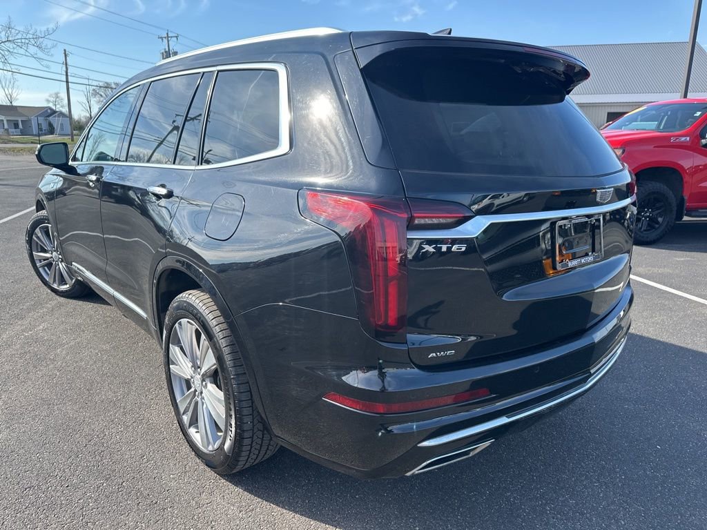 Used 2023 Cadillac XT6 Premium Luxury image 5