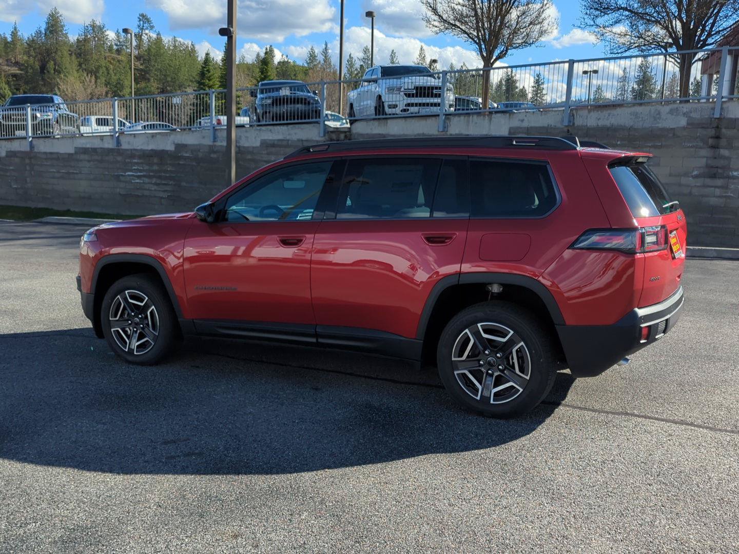 New 2026 Jeep Cherokee Laredo AWD/4WD image 4