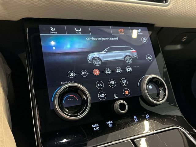Used 2018 Land Rover Range Rover Velar R-Dynamic SE AWD/4WD image 30