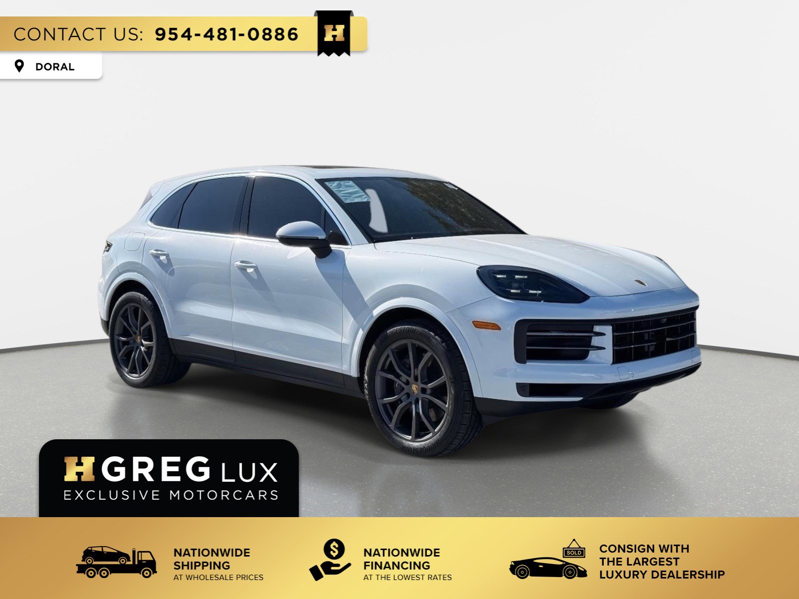 Used 2024 Porsche Cayenne AWD/4WD image 1