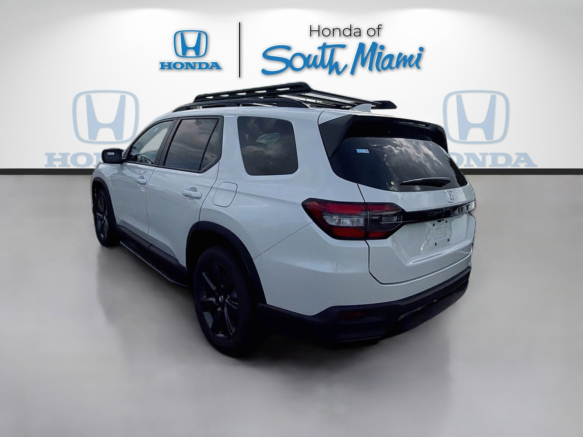 New 2026 Honda Pilot Sport image 6