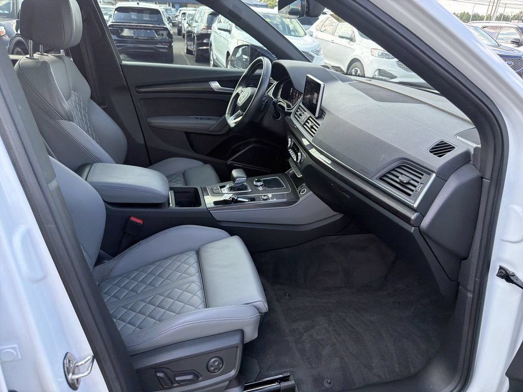 Used 2020 Audi SQ5 Premium Plus w/ Premium Plus Package AWD/4WD image 15