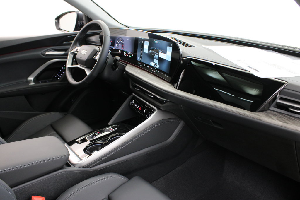 New 2026 Audi Q5 Premium Plus AWD/4WD image 25