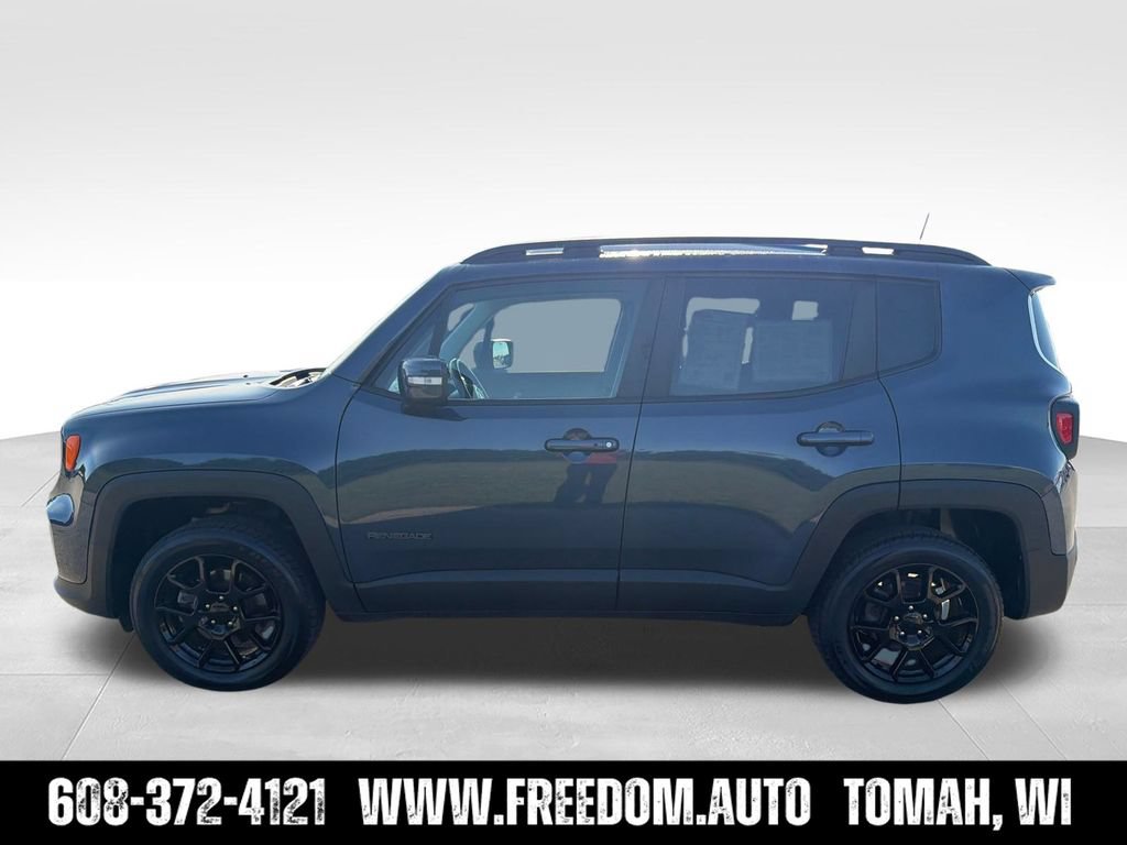 Used 2020 Jeep Renegade Altitude AWD/4WD video 3