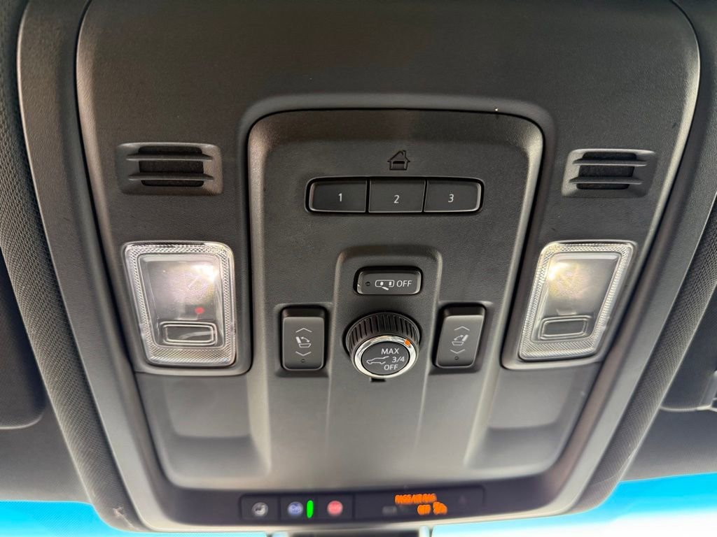 Used 2021 Chevrolet Tahoe Premier image 34