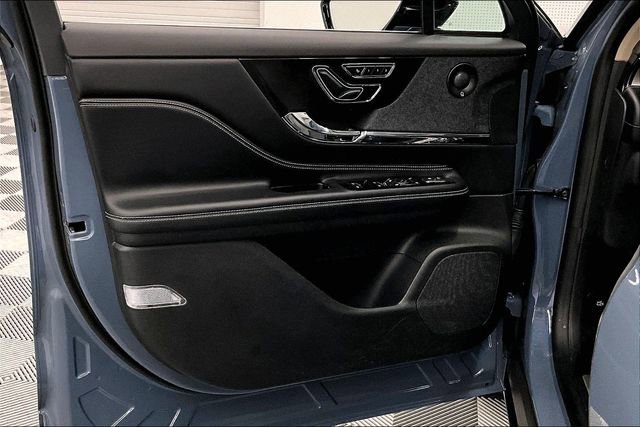 Used 2025 Lincoln Corsair Grand Touring w/ Equipment Group 302A image 20