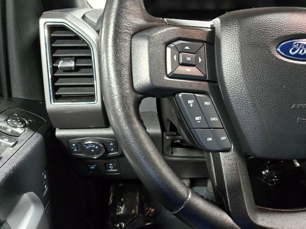 Used 2017 Ford F150 XLT w/ Equipment Group 302A Luxury image 14