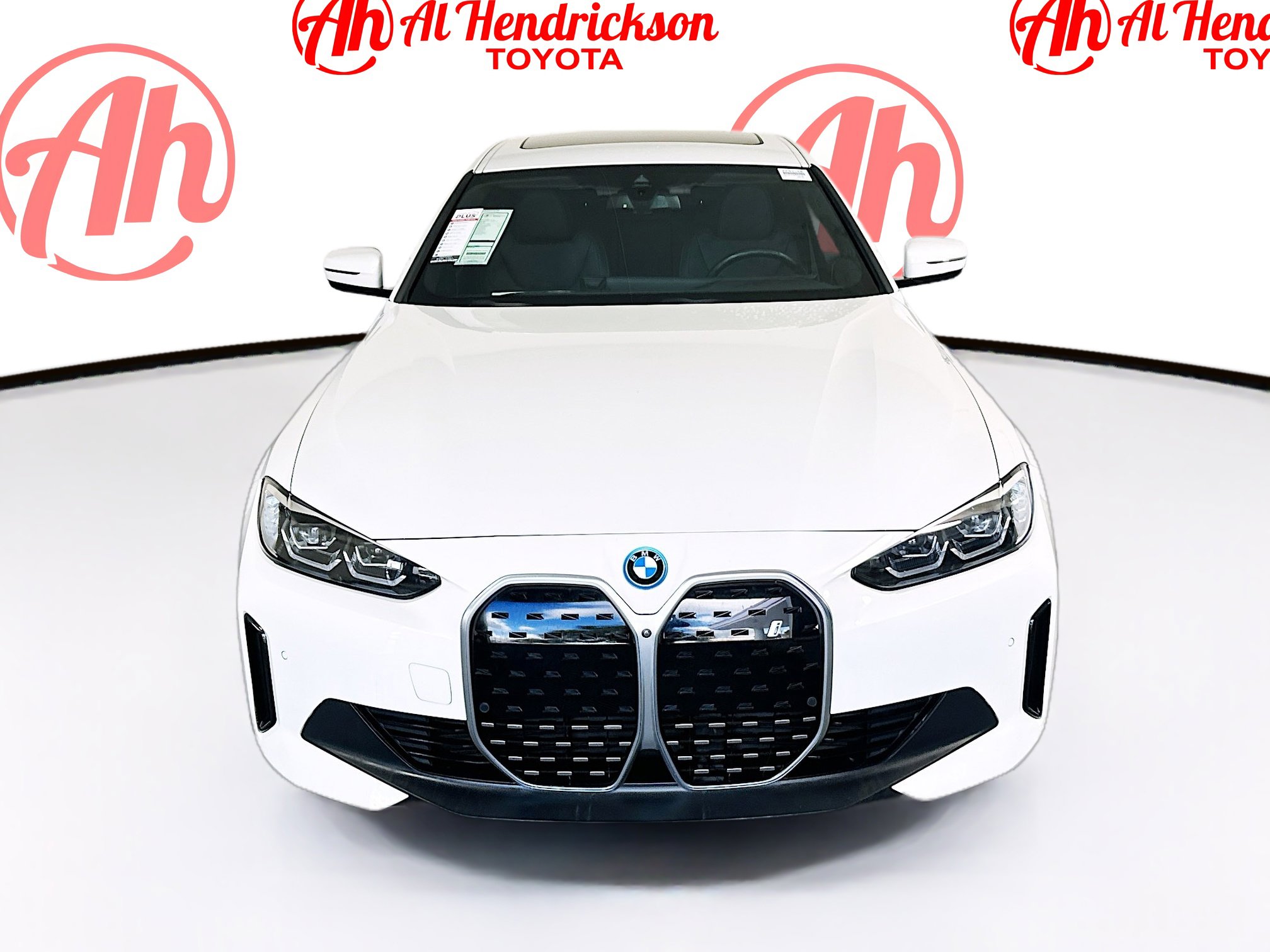 Used 2023 BMW i4 eDrive35 w/ Premium Package image 8