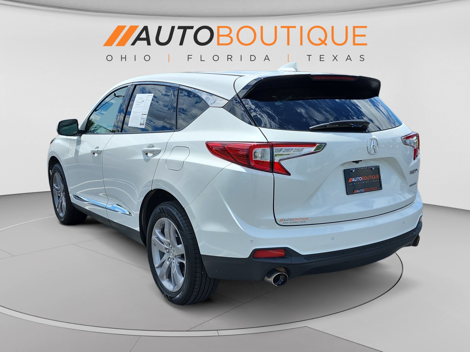 Used 2021 Acura RDX AWD w/ Advance Package image 3