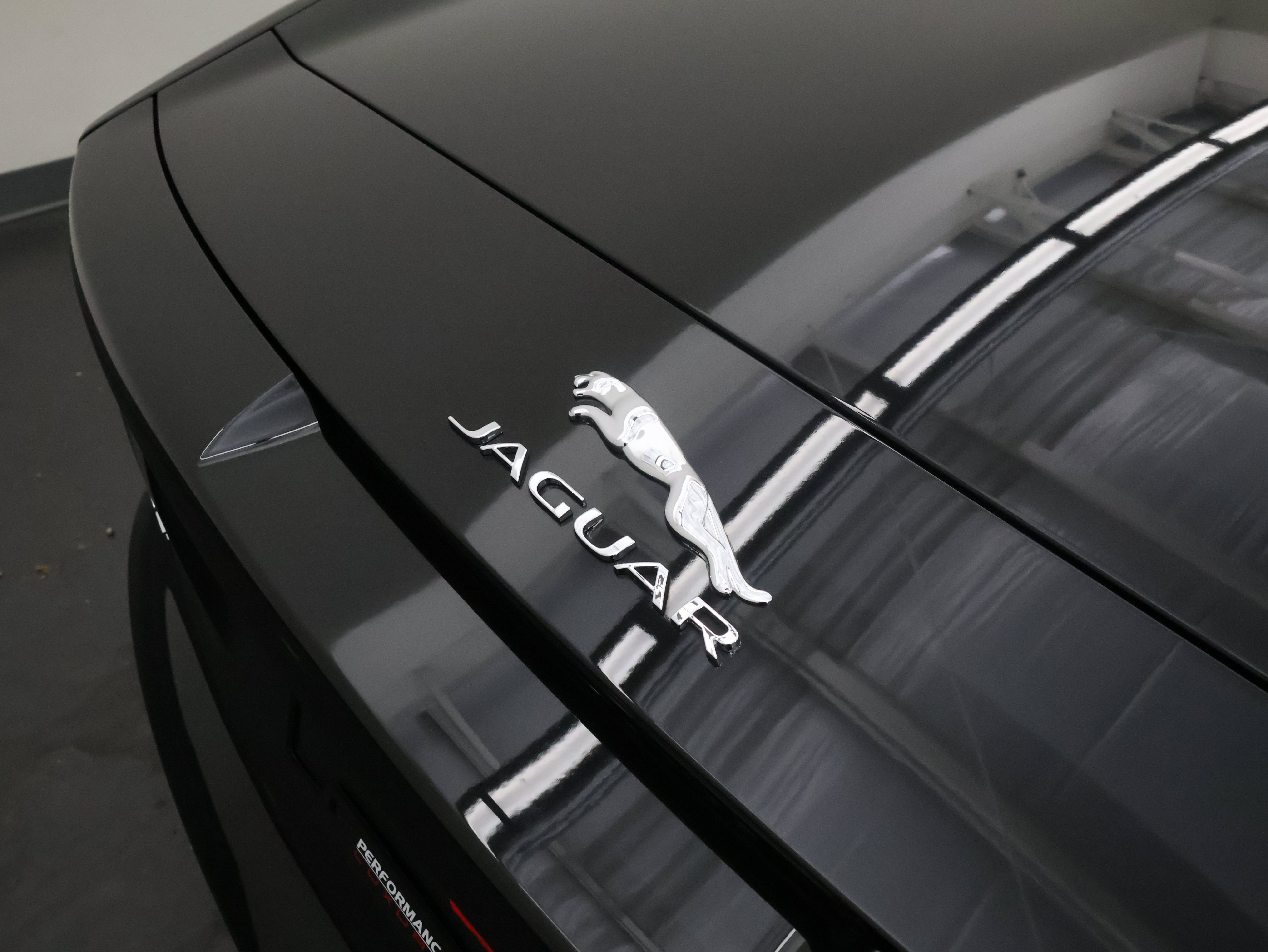 Used 2018 Jaguar F-TYPE 400 Sport AWD/4WD image 41