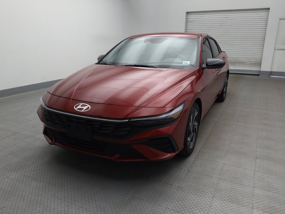 Used 2025 Hyundai Elantra Sport w/ Cargo Package FWD image 15