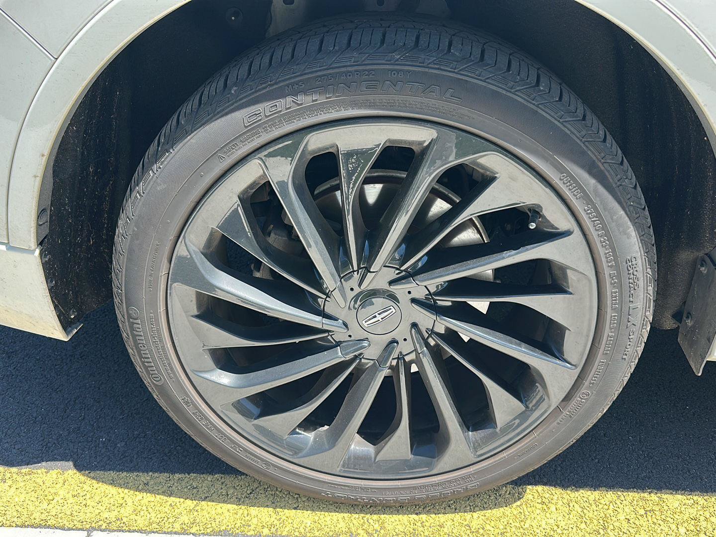 Used 2022 Lincoln Aviator Reserve w/ Equipment Group 201A AWD/4WD image 29