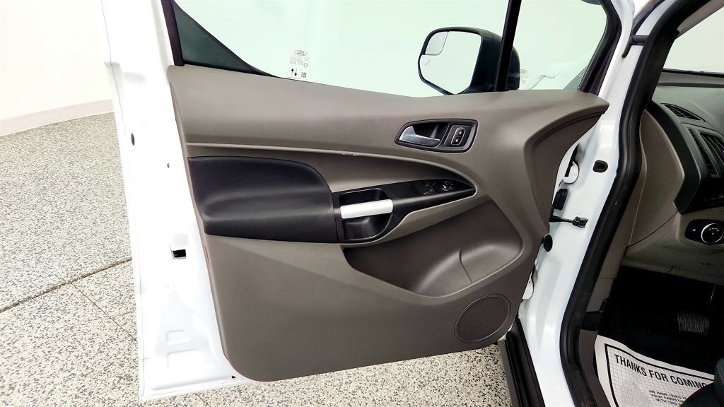 Used 2023 Ford Transit Connect XLT FWD image 10