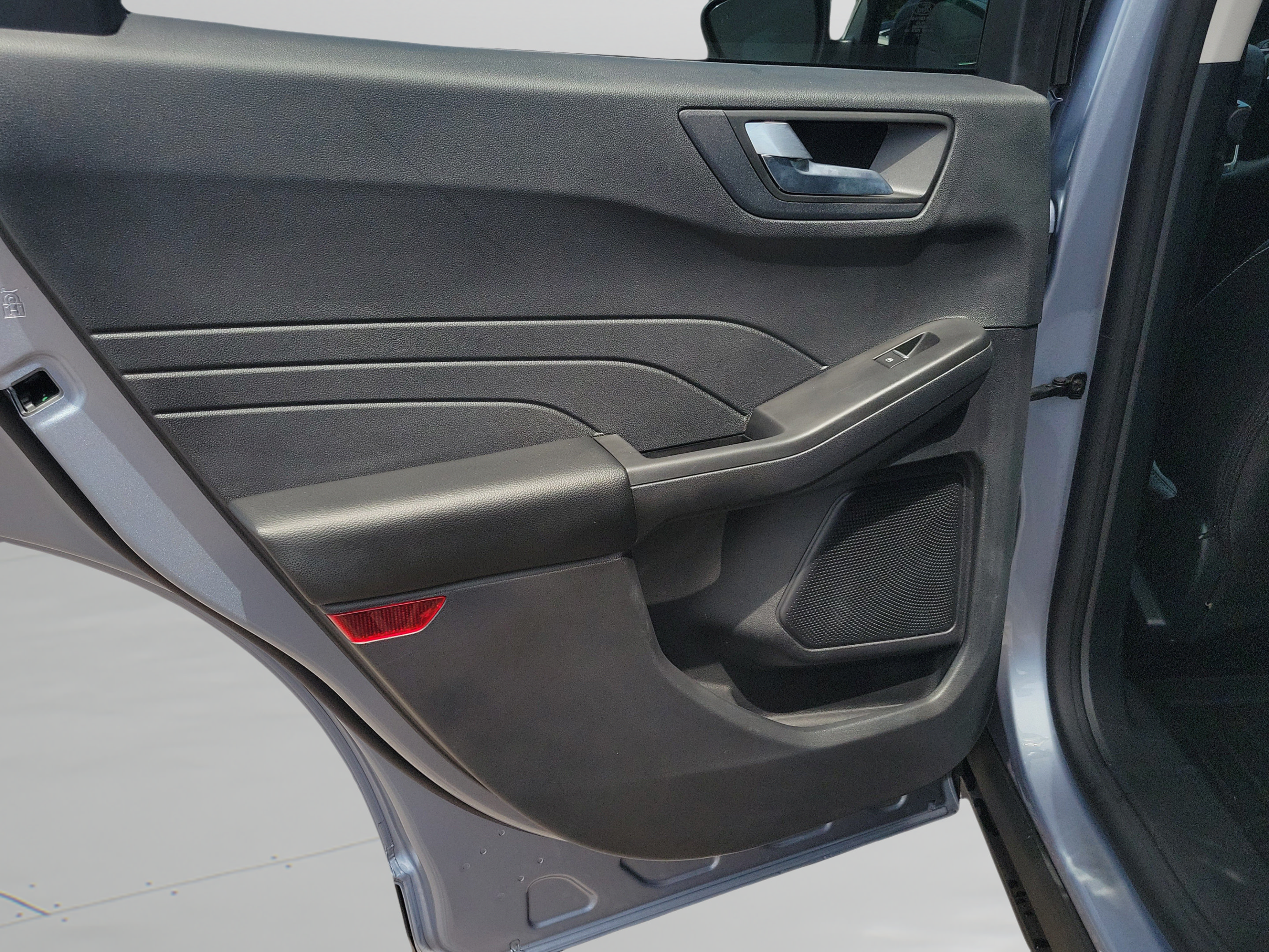 Used 2022 Ford Escape SEL FWD image 7