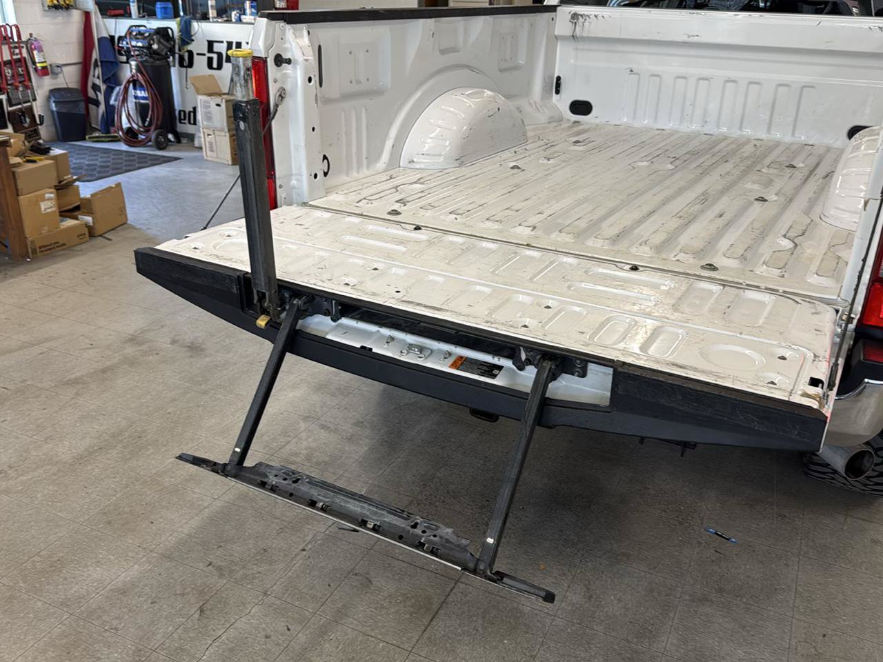 Used 2022 Ford F350 XL w/ STX Appearance Package AWD/4WD image 79
