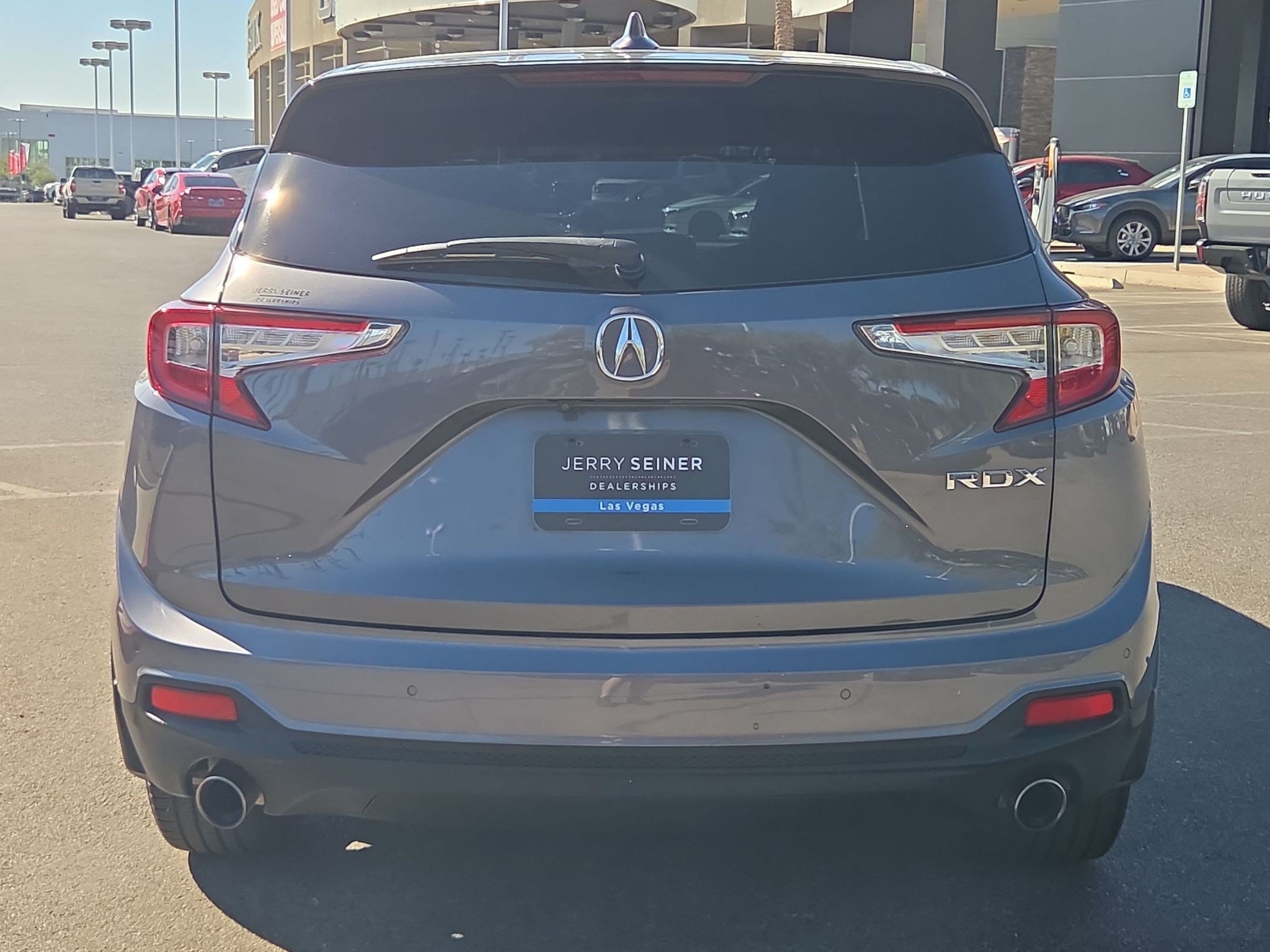 Used 2019 Acura RDX w/ Advance Package FWD image 4