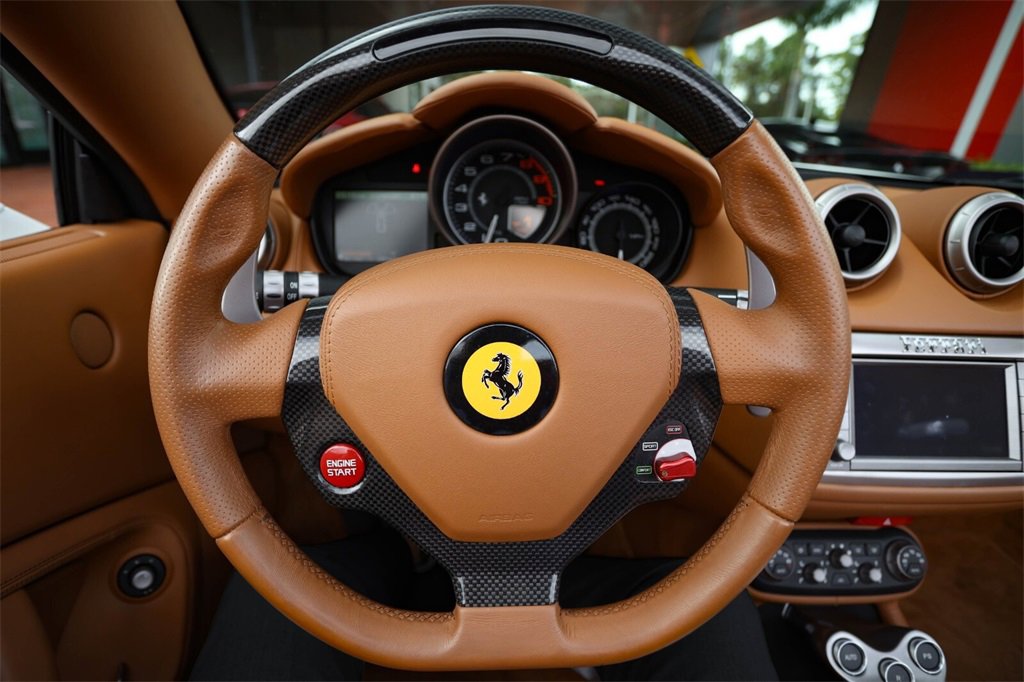 Certified 2012 Ferrari California image 28