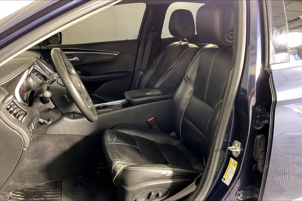 Used 2016 Chevrolet Impala LTZ FWD image 31