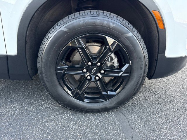 Used 2024 Chevrolet Blazer LT w/ Midnight/Sport Edition image 9