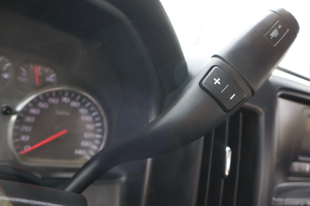 Used 2016 Chevrolet Silverado 2500 W/T image 31