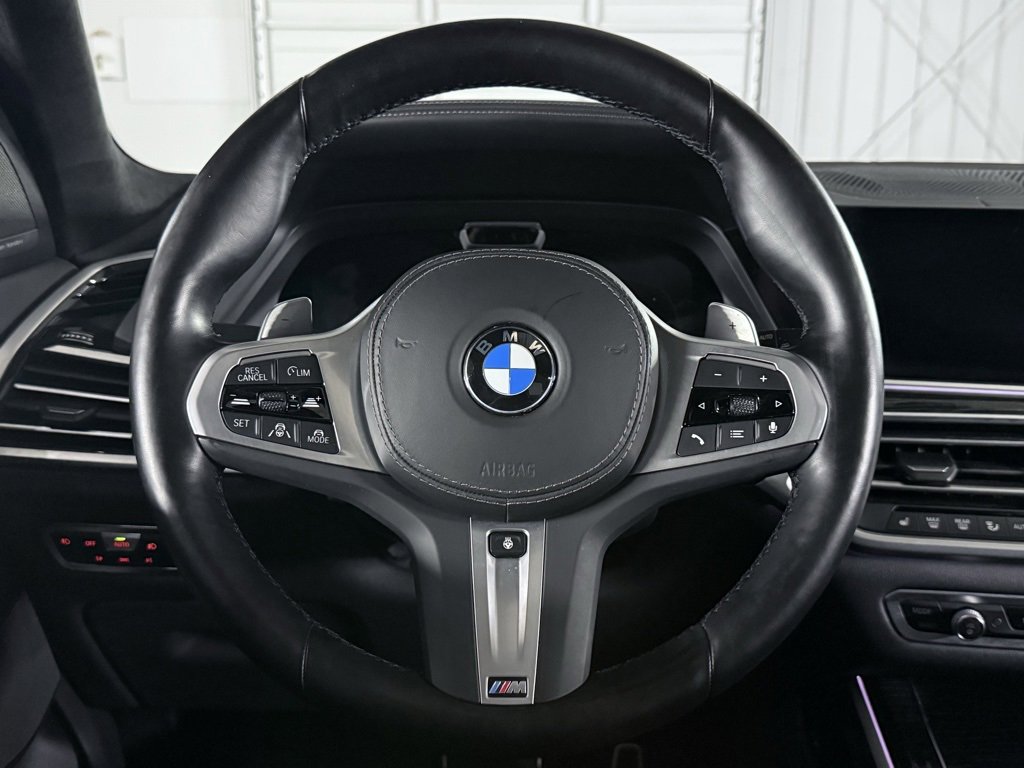 Used 2022 BMW X7 M50i image 54