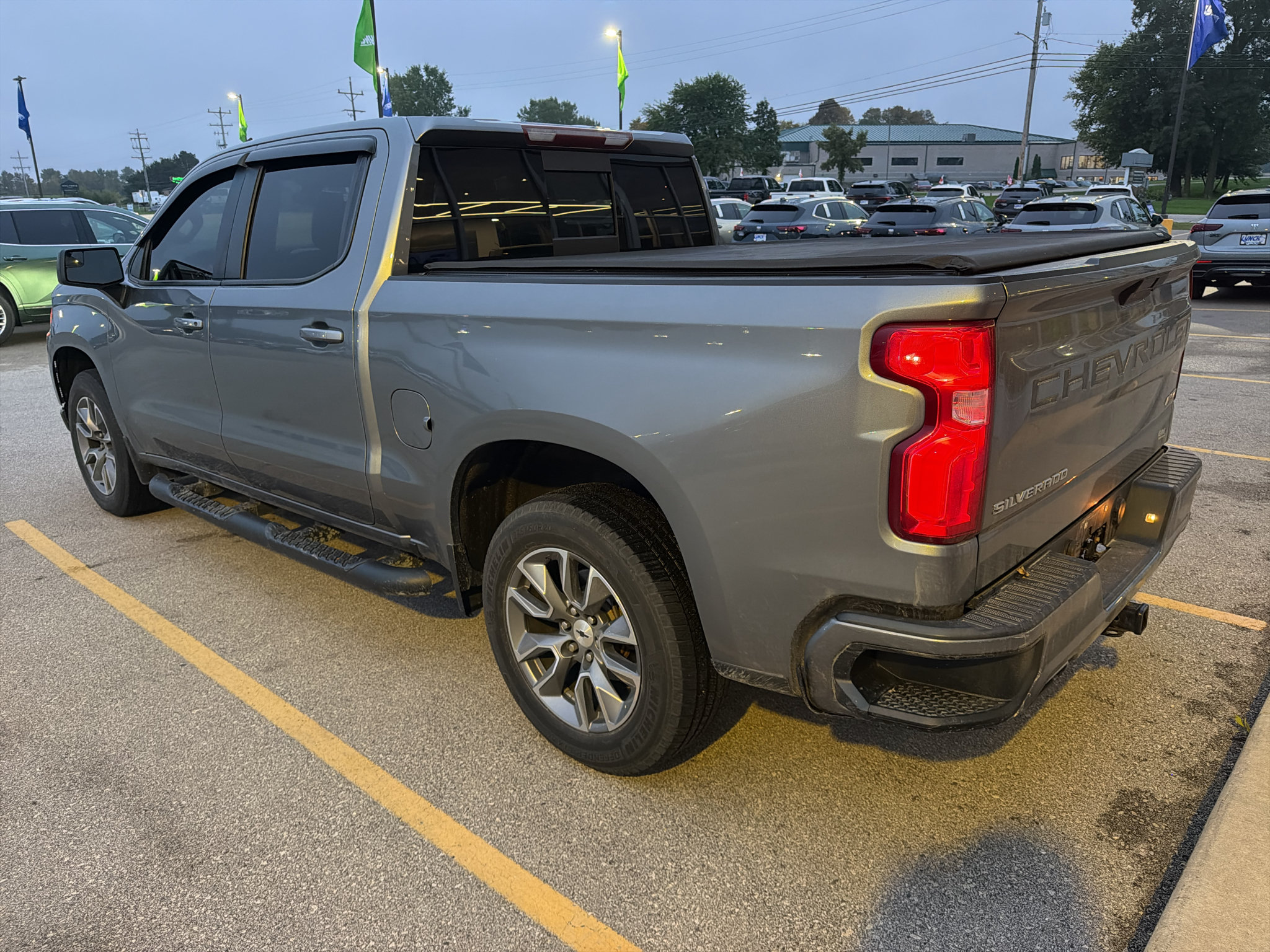 Used 2020 Chevrolet Silverado 1500 RST w/ True North Edition AWD/4WD image 5