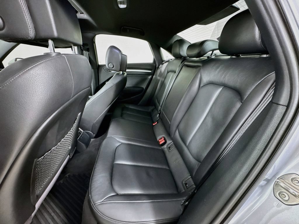 Used 2018 Audi A3 2.0T Premium FWD image 31