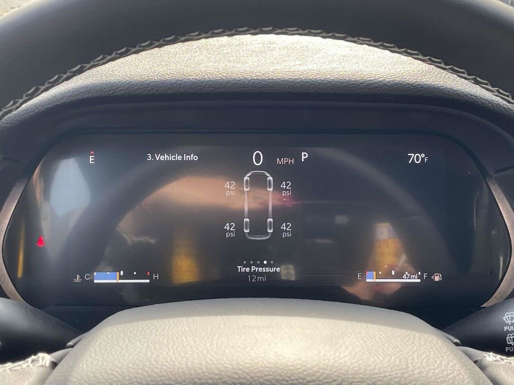 New 2025 Jeep Grand Cherokee L Laredo w/ Luxury Tech Group I image 29