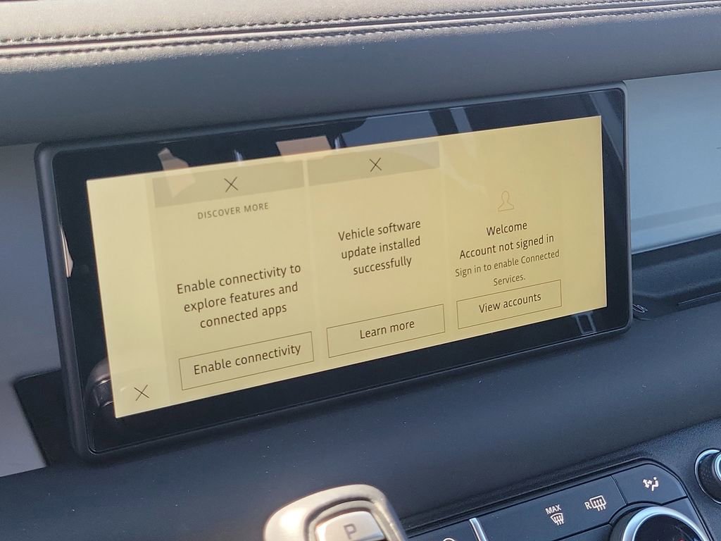 Used 2024 Land Rover Defender 110 X-Dynamic SE image 22