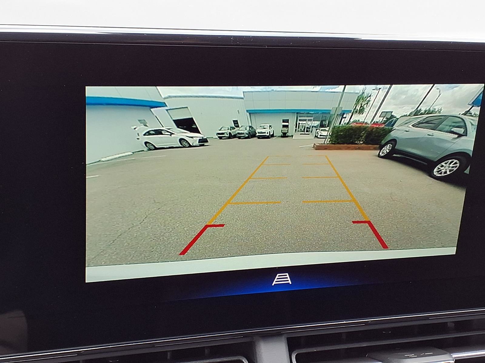 New 2026 Chevrolet Trax LT w/ Driver Confidence Package FWD image 9
