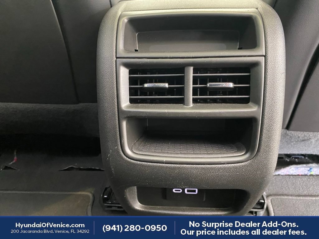 Used 2025 Cadillac XT5 Premium Luxury FWD image 35