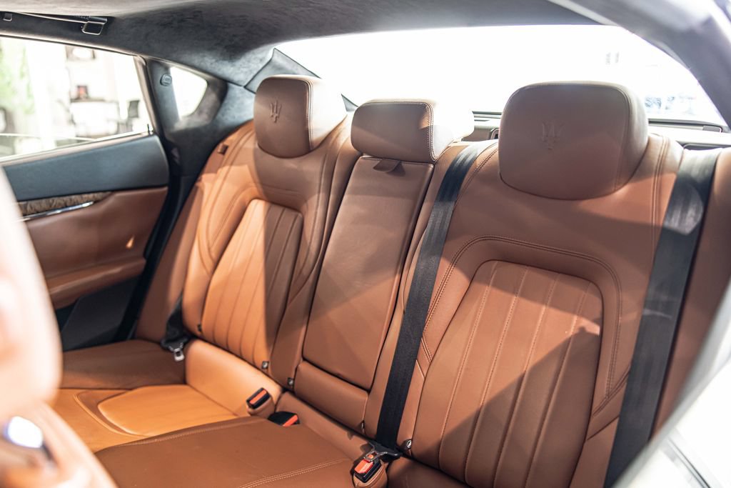 Used 2014 Maserati Quattroporte S Q4 AWD/4WD image 34