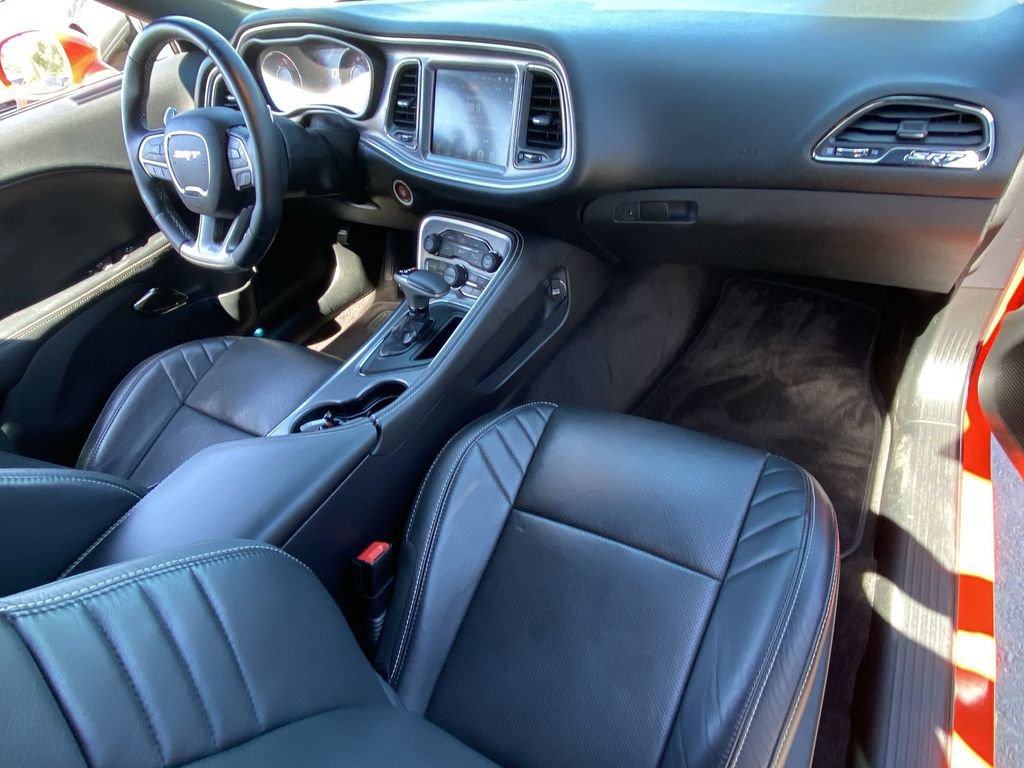 Used 2016 Dodge Challenger SRT Hellcat RWD image 16