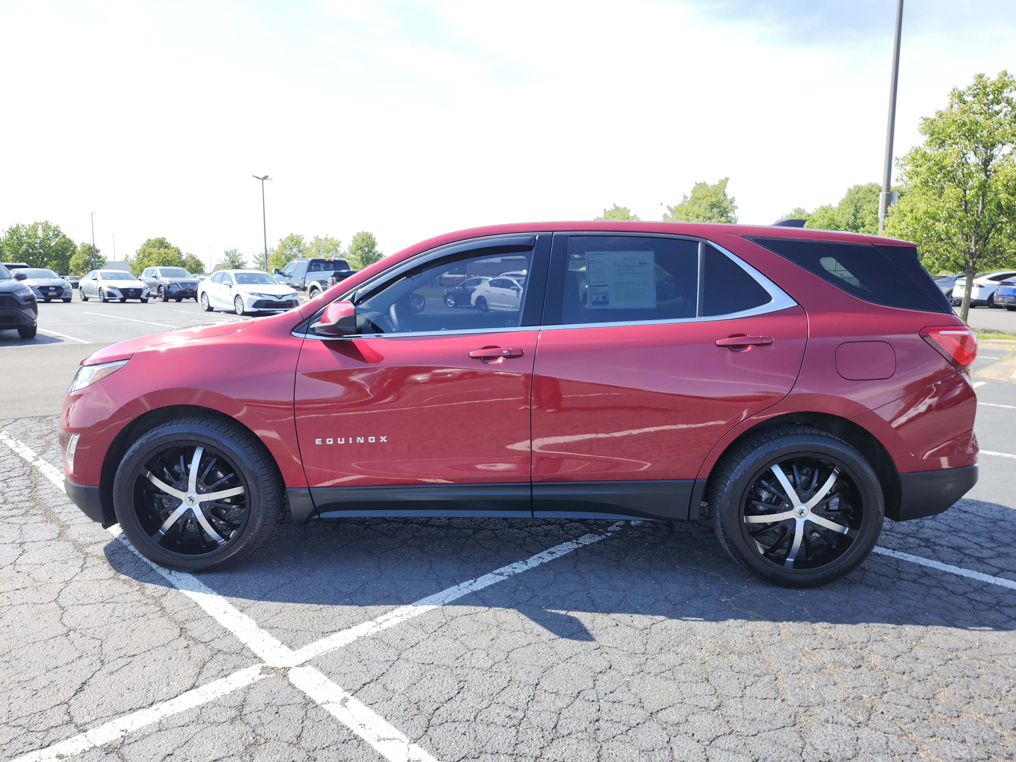 Used 2020 Chevrolet Equinox LT FWD image 13