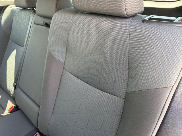Used 2025 Toyota RAV4 XLE AWD/4WD image 10