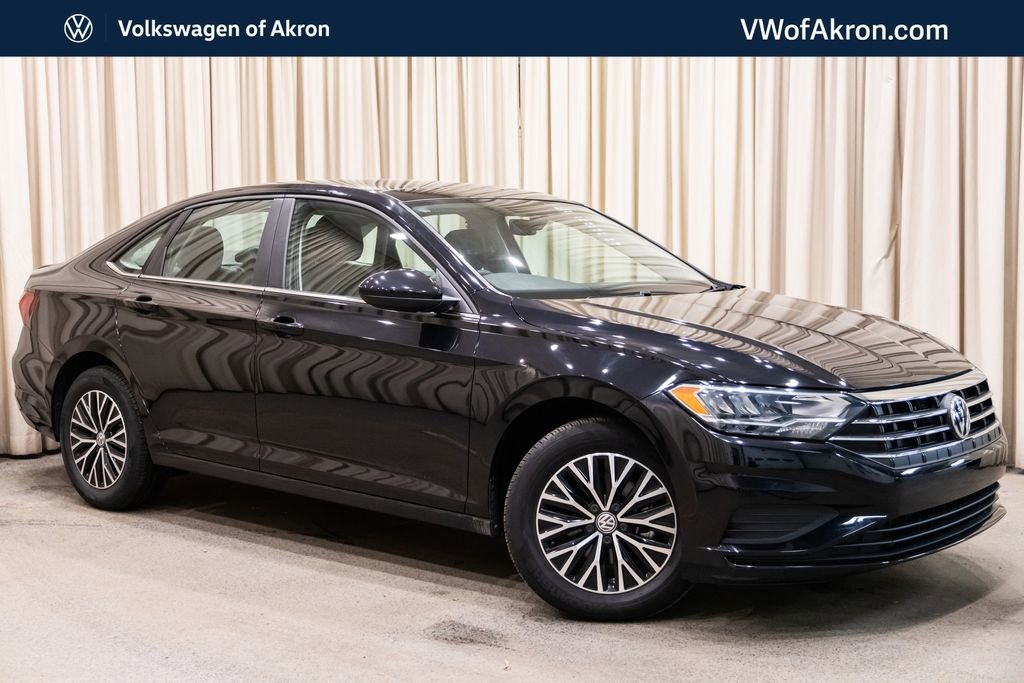 Used 2021 Volkswagen Jetta S image 1