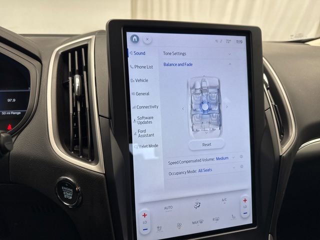 Used 2022 Ford Edge SEL w/ Convenience Package image 25