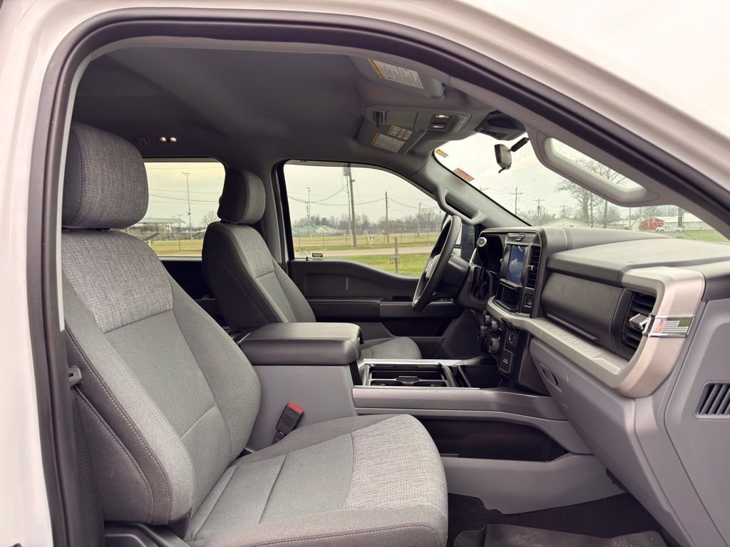 Used 2025 Ford F350 XLT image 31