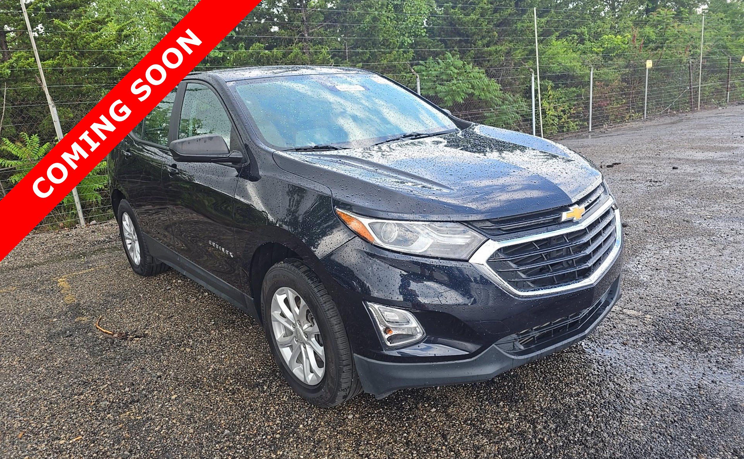 Used 2021 Chevrolet Equinox LS AWD/4WD image 3