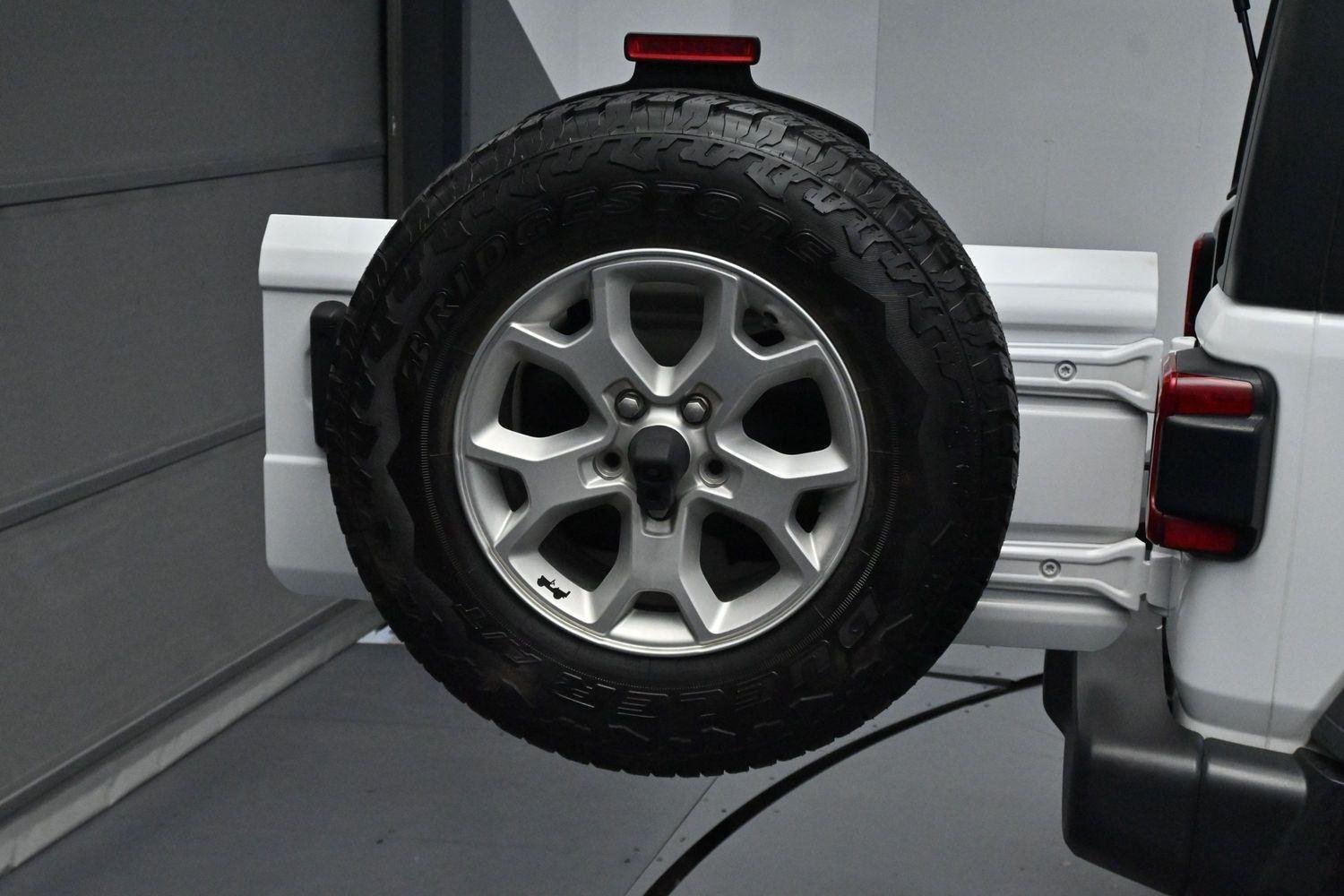 Used 2021 Jeep Wrangler Unlimited Sport AWD/4WD image 31