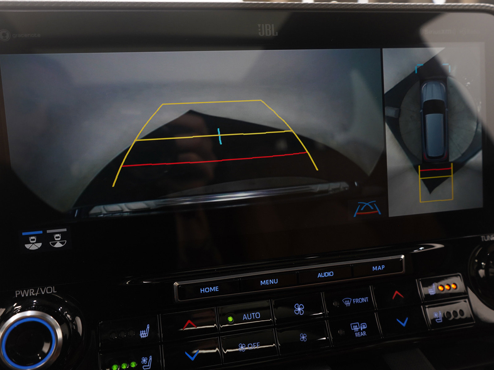 Used 2022 Toyota Highlander Platinum image 32