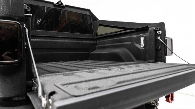 Used 2025 Jeep Gladiator Sport image 10