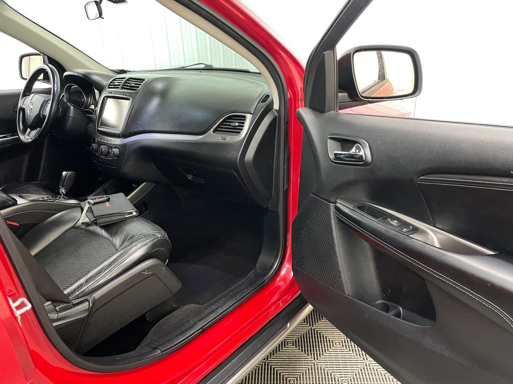 Used 2018 Dodge Journey Crossroad image 32