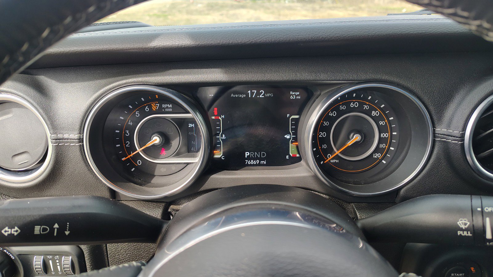 Used 2018 Jeep Wrangler Unlimited Sahara image 30