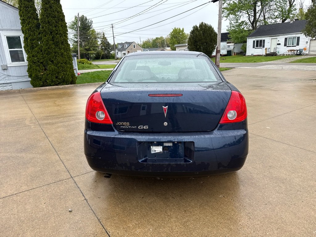 Used 2008 Pontiac G6 Value Leader FWD image 7