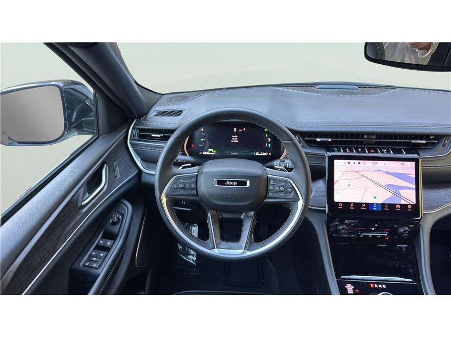 Used 2024 Jeep Grand Cherokee Limited 4xe AWD/4WD image 29