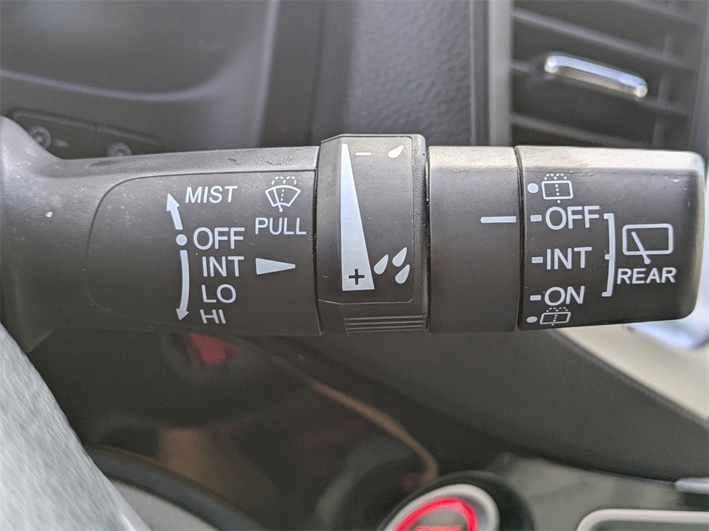 Used 2017 Honda Pilot Touring image 32