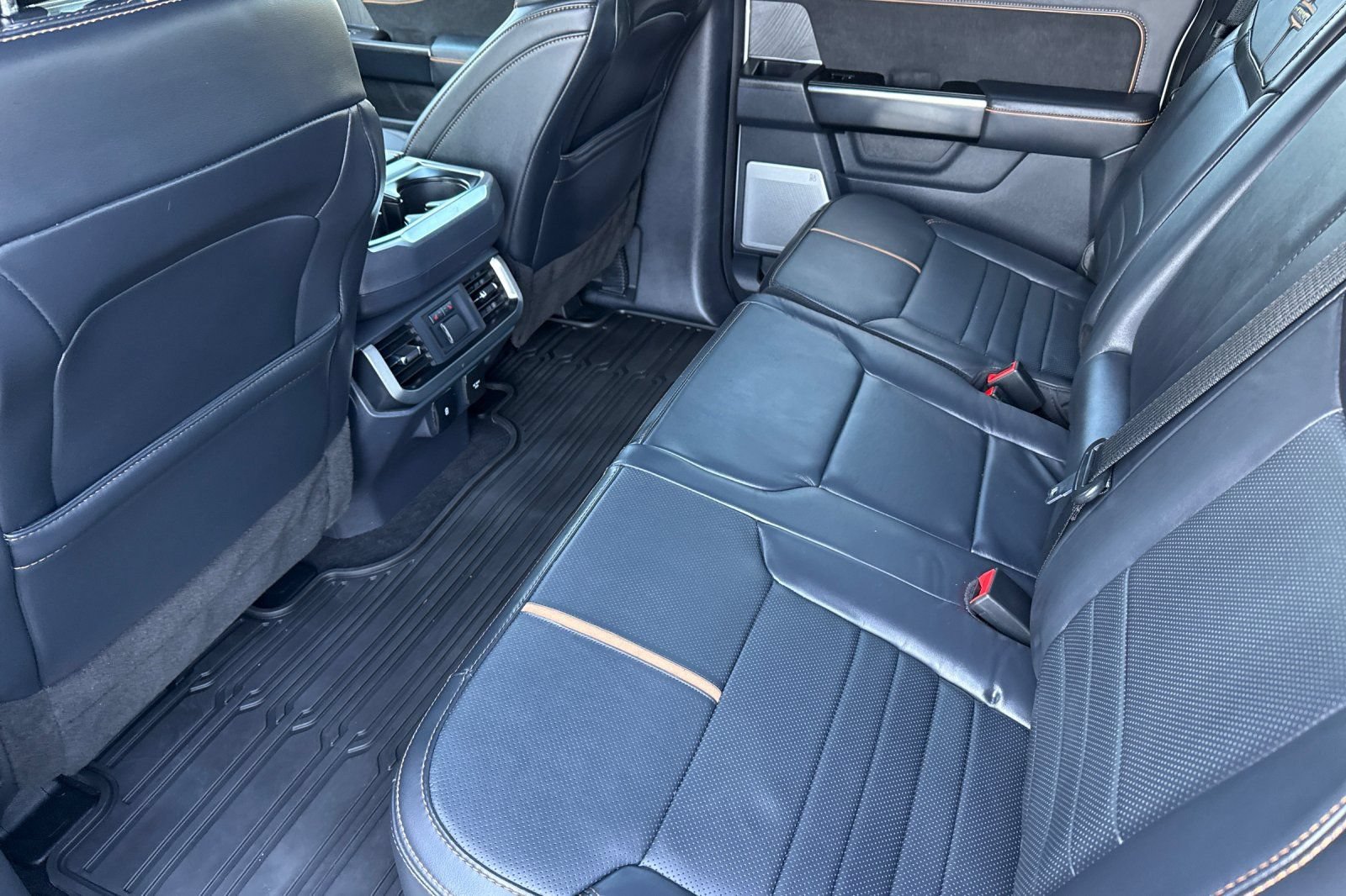 Certified 2022 Ford F150 Platinum w/ Equipment Group 701A High AWD/4WD image 13