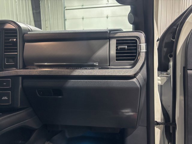 Used 2025 Ford F250 Platinum image 29