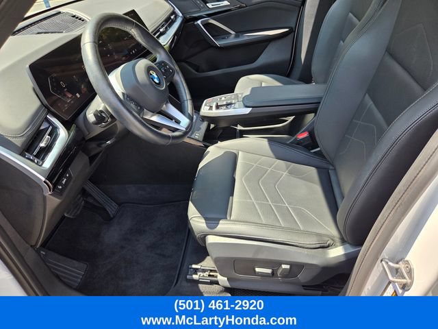 Used 2025 BMW X1 xDrive28i AWD/4WD image 11